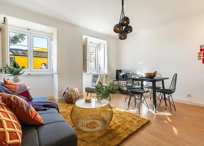 Designer 2Bed1Bath, Mins To Famed Ramiro Restaurant