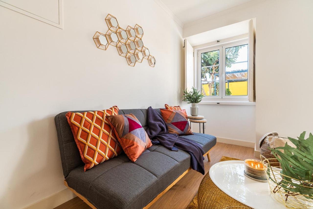 Designer 2bed1bath Mins To Famed Ramiro Restaurant Lisboa