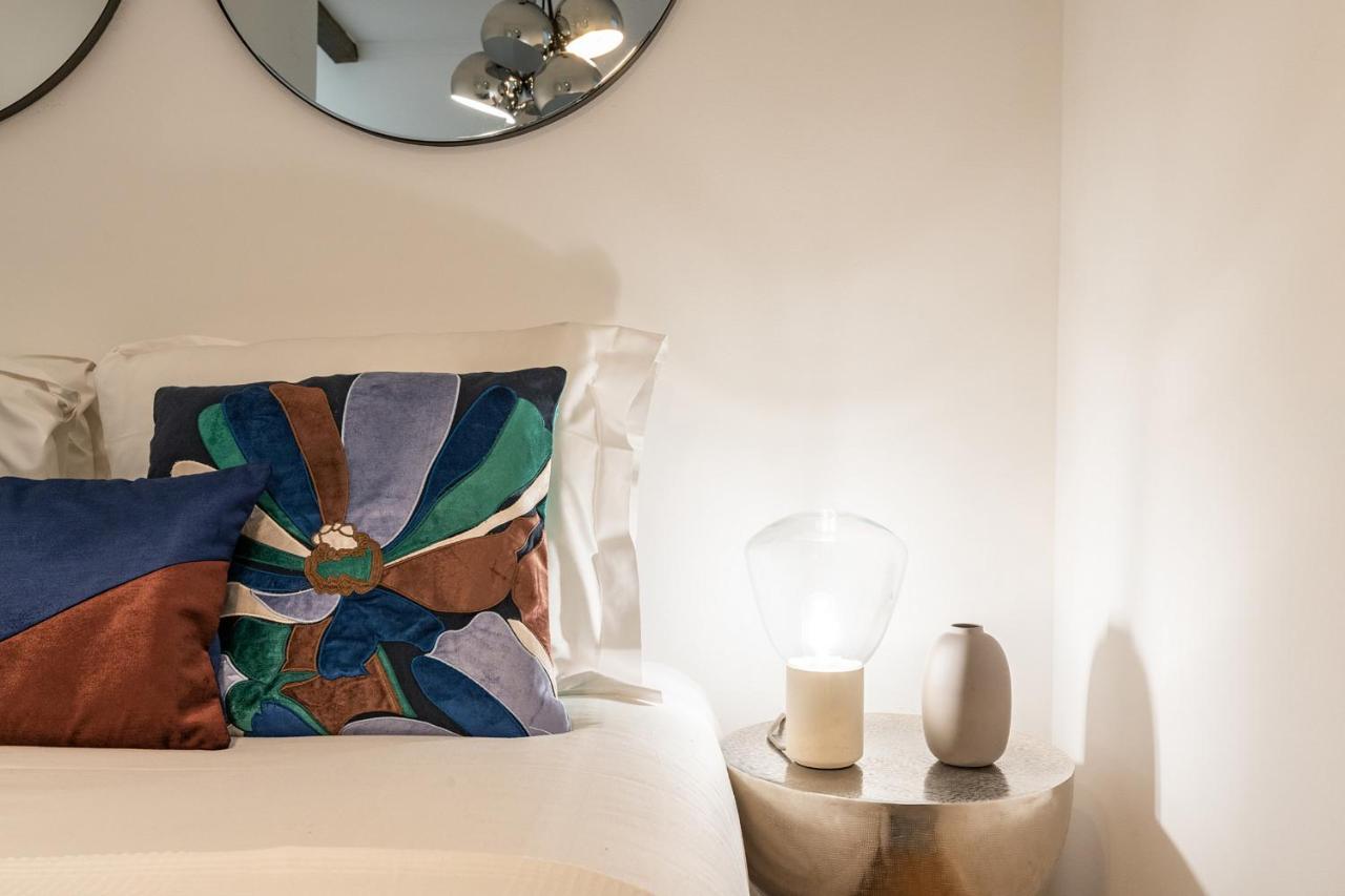 Designer 2bed1bath Mins To Famed Ramiro Restaurant